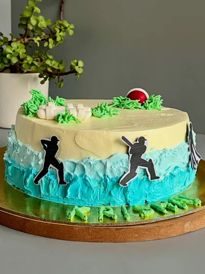 I love bringing your passions to life, and this cricket-themed cake was so much fun. It’s not just a theme, it’s a flavor celebration too, with a unique fusion of badam milk, rose water, and saffron. It’s a perfect example of how we can customize both the look and taste for your special day.