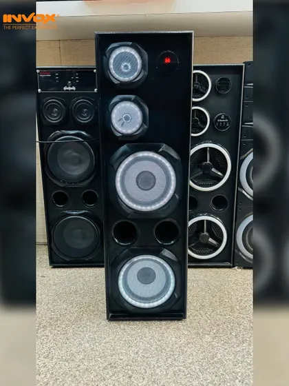 The Black Star tower speaker shown here with classic white lighting. The powerful woofers and speakers deliver an unmatched sound experience, no matter what color you choose.