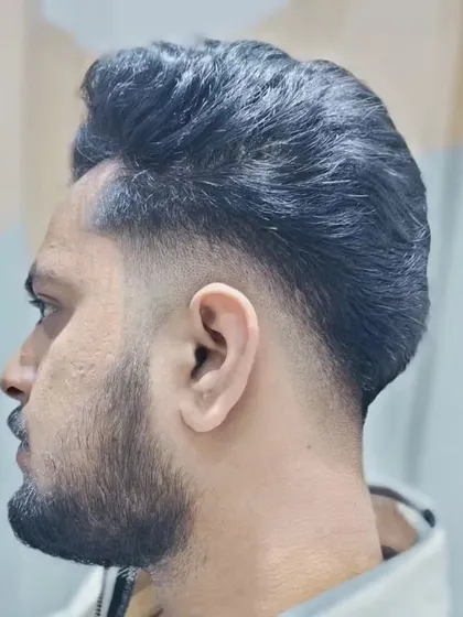 A full classic haircut and hairstyle, showcasing a timeless and sophisticated look.