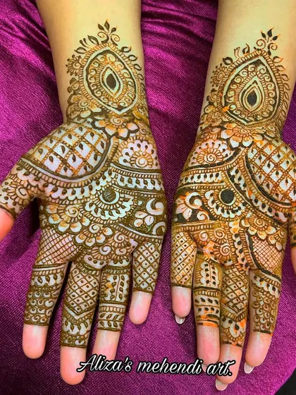 The full view of the semi-bridal design, perfect for guests or smaller functions.