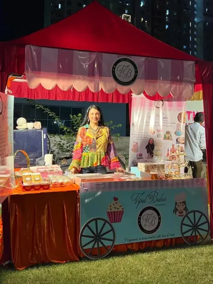 Another one of my pop-up stalls, this time under a cute red tent. The festive season is my busiest and happiest time of the year.