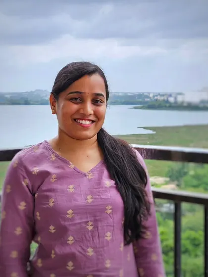 From a 6-year corporate career to a mompreneur crafting dreams with love. An accident in 2014 gave me the strength to walk my own path, and today, I've taught over 500 people and fulfilled over 1000 handmade orders.