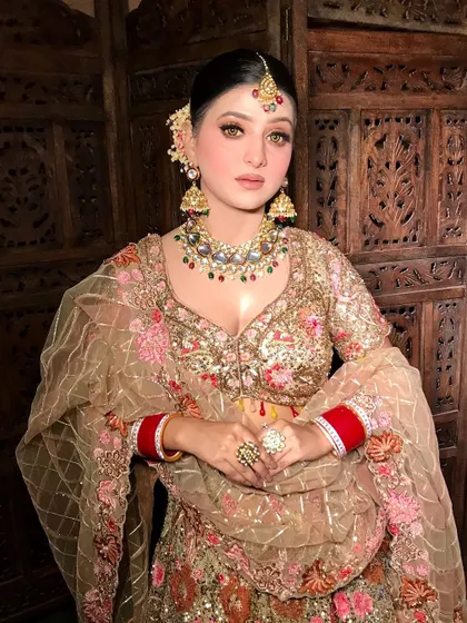 A beautiful shot of the final bridal look from one of my campaign shoots.