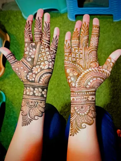 This design was personalized with the name 'Jaffer' on the wrist. I can write names in different styles to match the overall mehandi design.