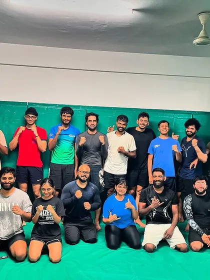 A full house at Kaizen, with a great turnout of women. We are proud to provide a welcoming space for everyone to learn MMA and self-defense skills.