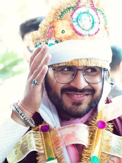 A close-up from a traditional ceremony. The makeup is designed to be resilient and look fresh, even during long rituals.