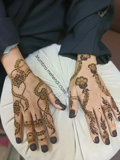 A unique party look with two different but complementary styles on each hand.