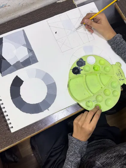 Art has its fundamentals. In our classes, students learn the principles of tonal studies and composition, creating value scales to understand how to use light and dark effectively in their drawings.