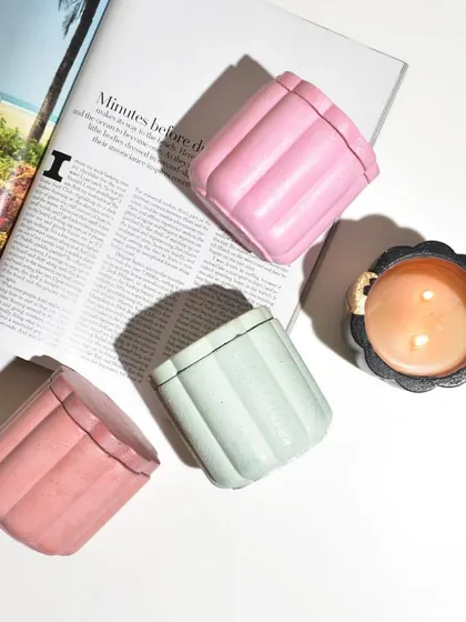 Our Daisy Jars are available in many colors and are a popular choice for Diwali gifting.