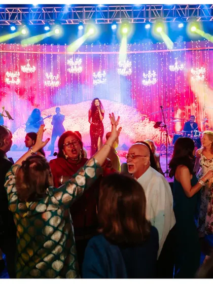 An unforgettable night of retro-pop vibes and live music. For this reception, we brought in a spectacular band to create a high-energy atmosphere that had guests dancing all night.