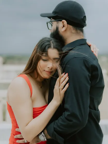 In the quiet moments, true love speaks the loudest. This intimate embrace captures the pure, unguarded connection between a couple, a style of candid photography I cherish.