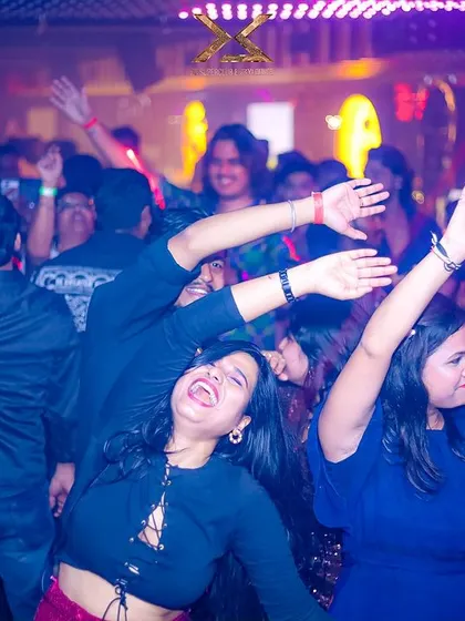 Friends dancing together and making memories in Bhubaneswar.
