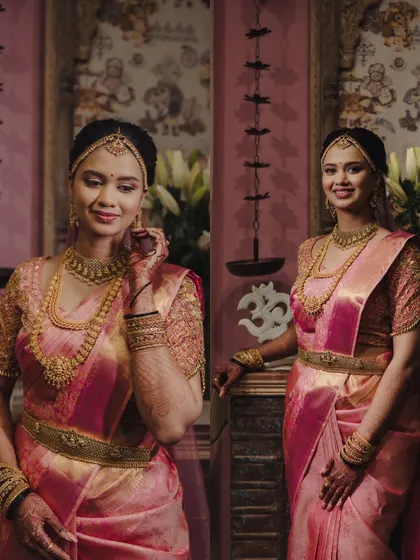 A duplicate of image 218, another beautiful set of portraits of the bride in her pink silk saree.
