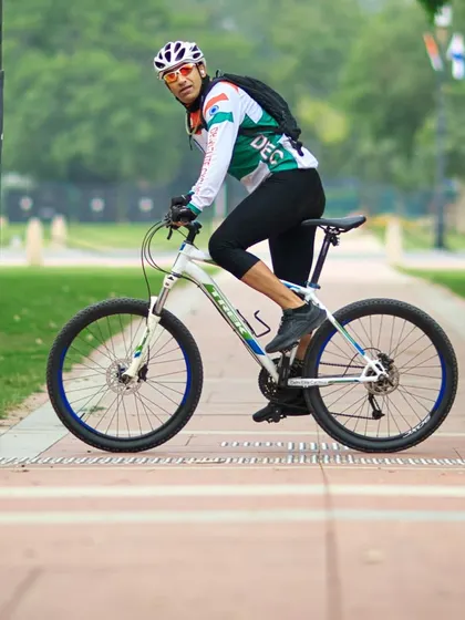Our captain in action, leading the way. He sets the pace and the positive tone for all our rides.