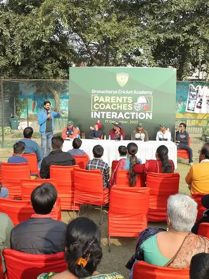 Parents actively participate in the interaction session, asking questions and providing valuable feedback. This collaborative approach is key to creating a supportive and effective training environment for our young athletes.