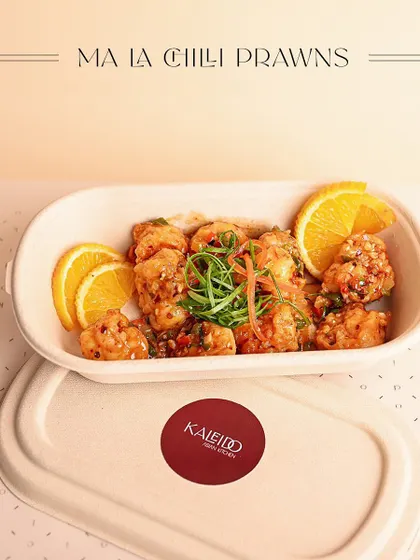 Ready for some heat? My Ma La Chilli Prawns are juicy and tossed in fiery Sichuan spices that are known to create a numbing sensation. A bold choice for adventurous eaters.