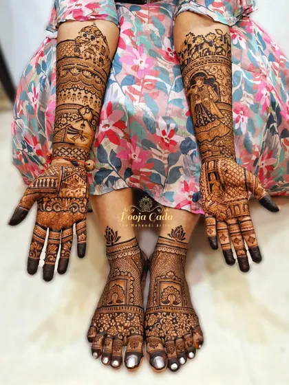 A complete bridal set for an NRI bride from the US, with beautiful lotus mandala designs on the feet.