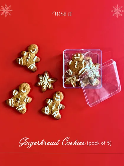 A duplicate of image 31, showing the gingerbread cookies.