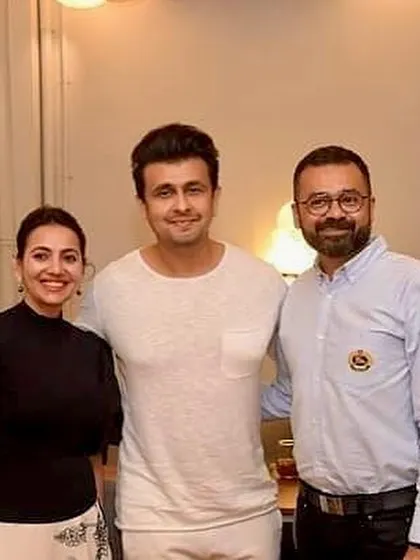 We've had the pleasure of hosting many celebrities since 2017, like the talented Shoaib Ibrahim. Thank you for choosing Justbe and being a part of our journey.