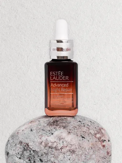 We placed this Estée Lauder serum on a natural stone to create a sense of premium, earthy luxury. This type of conceptual product photography connects the item to natural and high-quality elements.