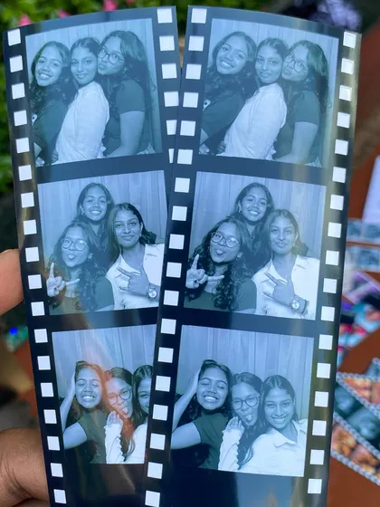 Classic filmstrip style prints, perfect for capturing goofy moments with friends.