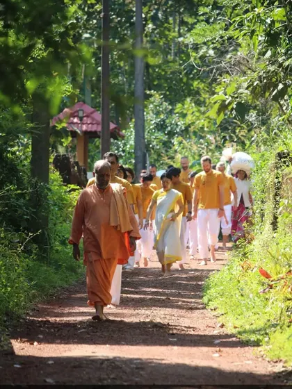 A silent walk through the natural paths surrounding our Amboli ashram. This is a form of walking meditation, allowing students to connect with nature and their inner selves as part of our Yoga Teacher Training Course.
