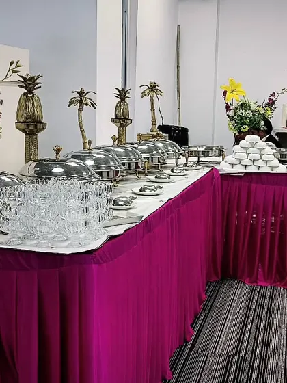 A vibrant buffet setup for the office opening of Tech 4 Logic in Gurgaon. I cater all types of corporate events, from launch parties to daily meal services.