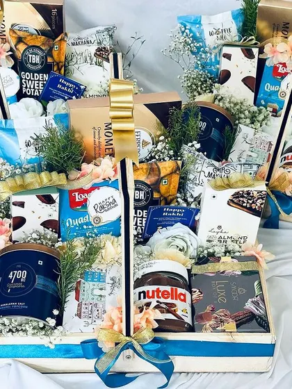 A final look at our stunning luxury snack hampers, a perfect way to show someone you care during the festive season.