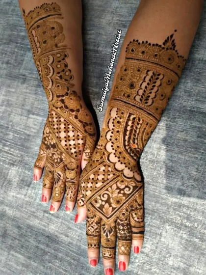 This is the level of detail my cones are made for. I use these exact same handmade cones for my bridal clients who need flawless, intricate, and long-lasting mehendi for their big day.