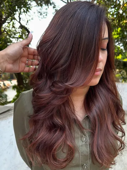A final look at the beautiful 'Rose Gold' color.