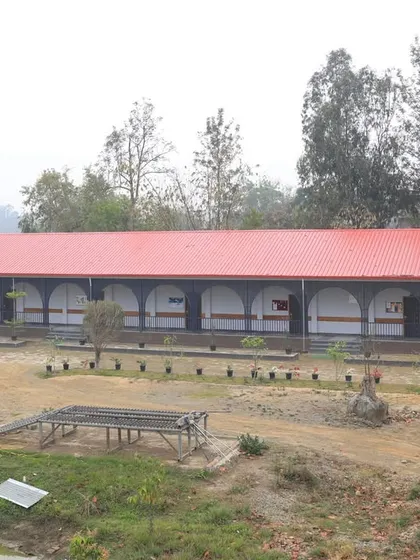 The completed primary block at the Mamangpat campus, showing the realization of the arched facade design.