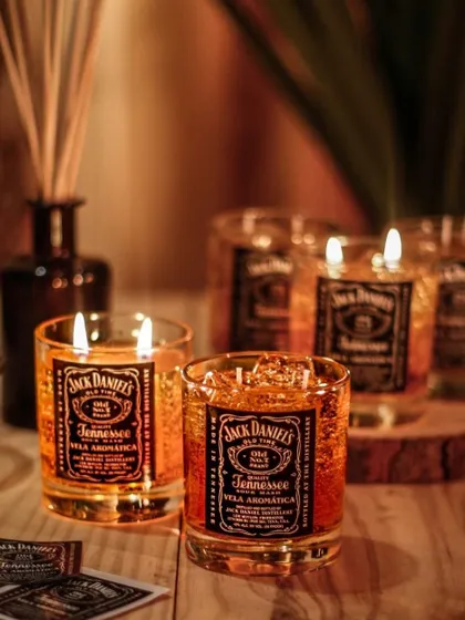 Bold, warm, and intoxicating. My Tennessee Glow candles are poured into iconic upcycled whiskey glasses and infused with golden shimmer for a rugged yet luxe feel.