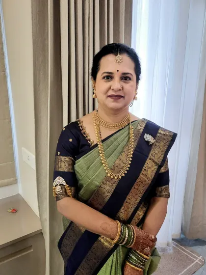 Creating elegant makeup for mature skin is one of my specialties. For this lovely mother of the groom, I used techniques to create a smooth, lifted appearance, focusing on hydrated skin and soft definition for a graceful Muhurtham look.