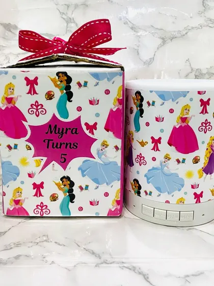 Each of our princess-themed speakers comes in a matching personalised box, making it a beautiful and complete gift.