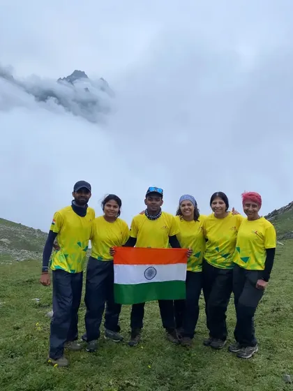 A proud moment for the team, holding the Indian flag high during the Kashmir Great Lakes trek. Conquering these trails together creates an unbreakable bond.