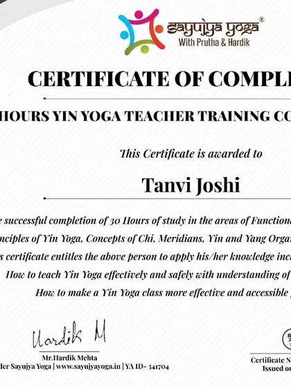 Certificate for a graduate of our 30-hour online Yin Yoga TTC.
