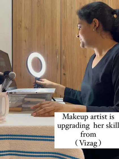 A makeup artist from Vizag upgrading her skills with me in an online session. I believe in lifelong learning and am happy to help other professionals refine their techniques.
