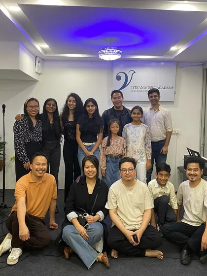 Another happy group from a different session of our Fall Performance Lab series. We keep the groups small to ensure a comfortable and intimate atmosphere.