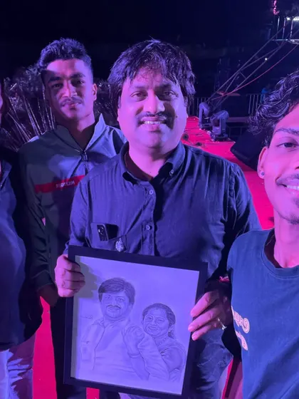 A quick selfie after presenting my artwork. These personal interactions are a cherished part of my journey as an artist.