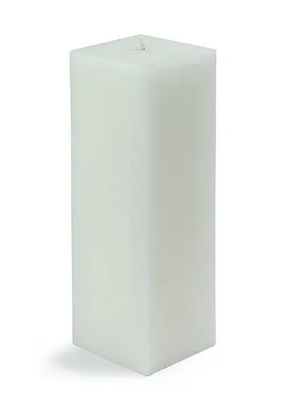 The classic white square pillar candle. Its minimalist design makes it a versatile staple for hotels, spas, and modern homes that need a reliable bulk candle supply.