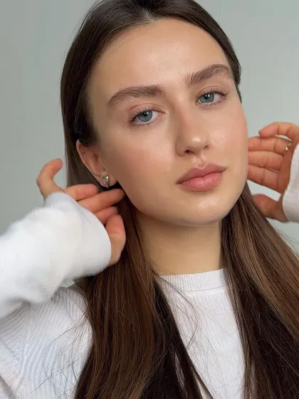 Before the lash lamination. This procedure is wonderful for lifting downward-growing lashes, especially in the outer corners, to create a brighter, more awake look.