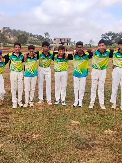 Another one of our JPL teams, the MCA Dragons, lined up and ready for their U-16 match.