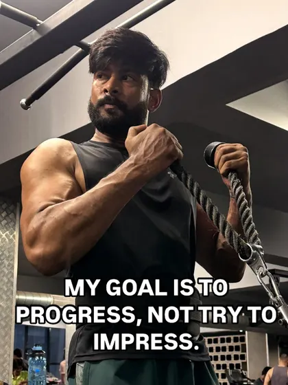 "My goal is to progress, not to impress." Another shot of the tricep pushdown, focusing on the contraction.
