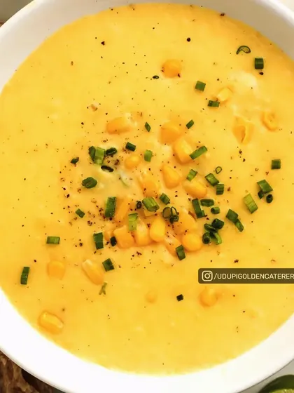 Our Sweet Corn Soup is a creamy and comforting choice, filled with sweet corn kernels and seasoned lightly. It is a popular option for both corporate events and family gatherings.