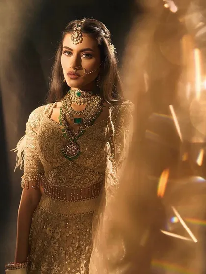 This artistic shot shows a bridal look with a focus on mood and lighting. We collaborate with professional photographers during the course so you learn how your makeup translates on camera.