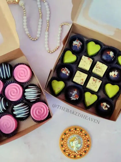 I have so much fun creating unique chocolate flavors. Here are two of my assorted boxes, one with playful Bubblegum and Oreo Crunch, and the other with Indian fusion flavors like Paan Delight and Rasmalai Pistachio.