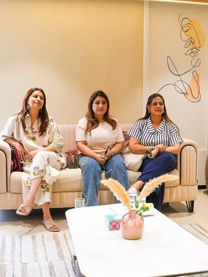 We had a great time hosting a group consultation and Wellness Chat with Dr. Shayista Kazi at our Punjabi Bagh clinic. We love creating these community events.