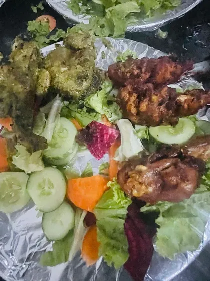 A simple yet delicious plate of our green and red chicken starters, served on a bed of fresh salad. Perfect for any party or get-together.
