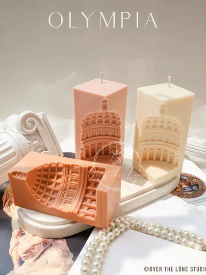 The Pantheon candle, now available in new warm shades. This architectural piece looks stunning as a decorative object, capturing the grandeur of the original Roman temple.