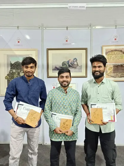 With fellow award-winning artists at the exhibition in Pune.